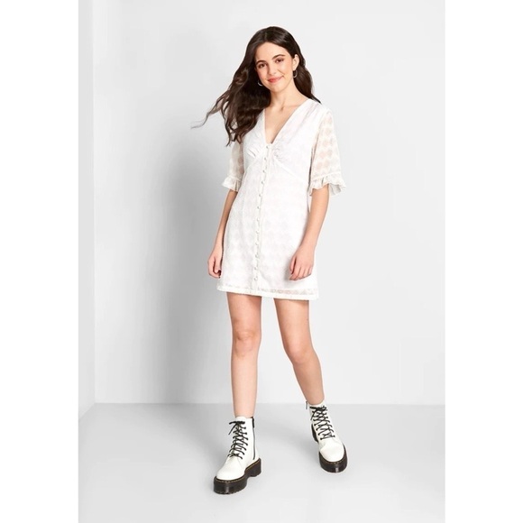 Modcloth Daytime Darling Mini Dress, Size 6 - Picture 1 of 9